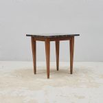 1432 5252 LAMP TABLE